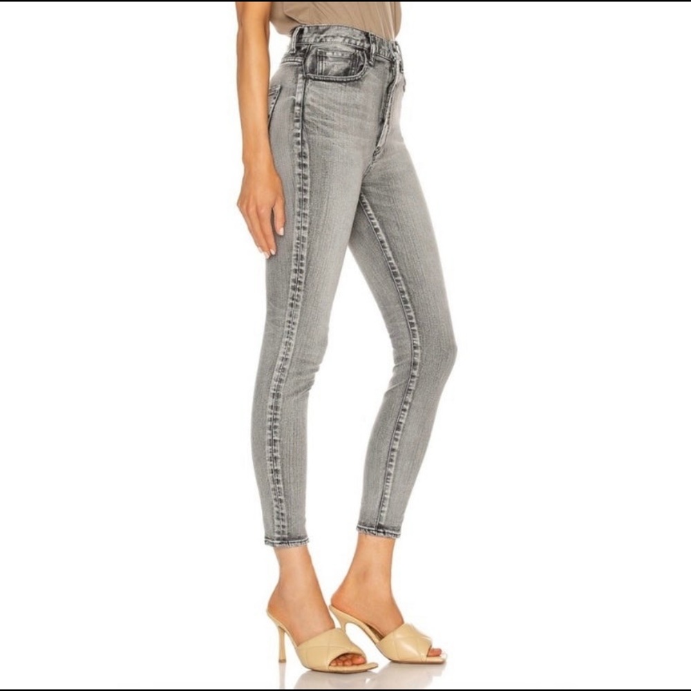 Moussy Light Gray Rebirth Jeans